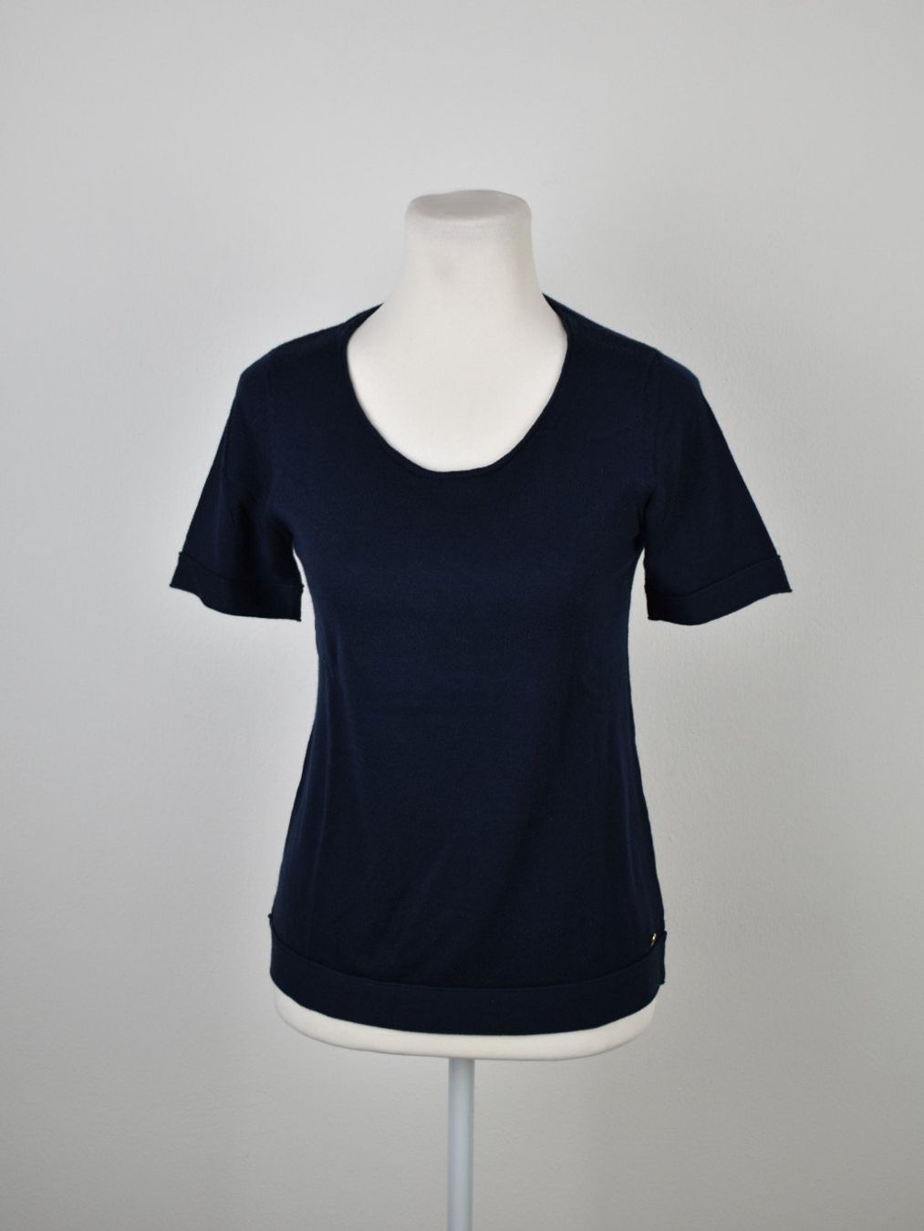Aigner Pullover & Sweatshirts: Aigner Strickshirt Gr.34, dunkelblau, Baumwolle & Kaschmir – Gebraucht aus Nürensdorf von 2ND_STORY