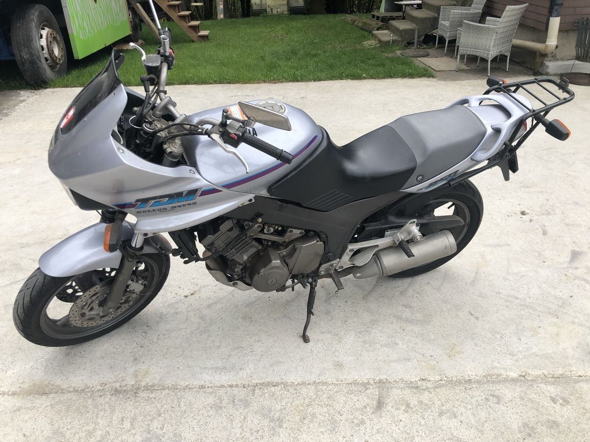 Strasse: Yamaha TDM 850 – Defekt aus Nassen von