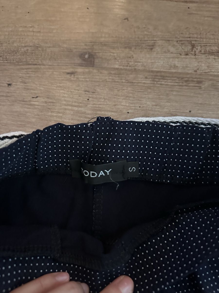 Hosen: Short  – Gebraucht aus Biel/Bienne von Eri_25px 1