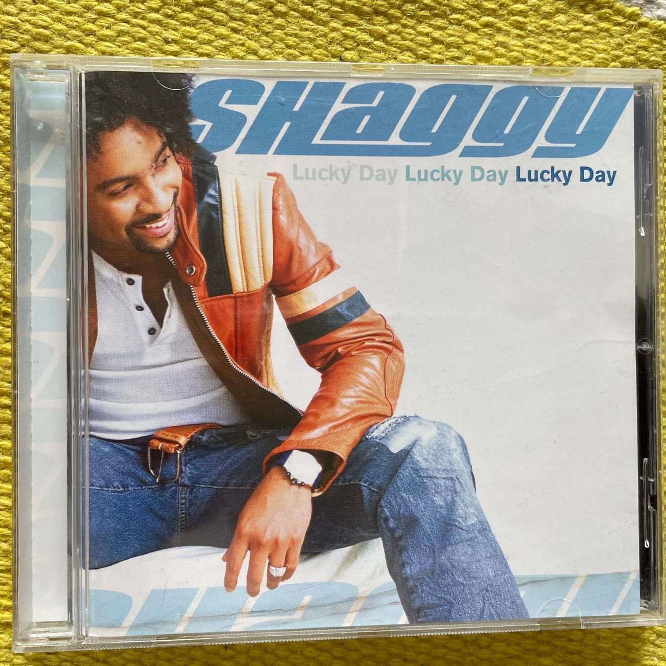 CD: SHAGGY-LUCKY DAY – Usato da Rorschacherberg venduto da CD-Roli