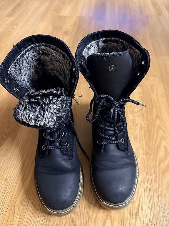 Scarpe da donna: Damen-Stiefel  – Usato da Wil SG venduto da mar_w7v7