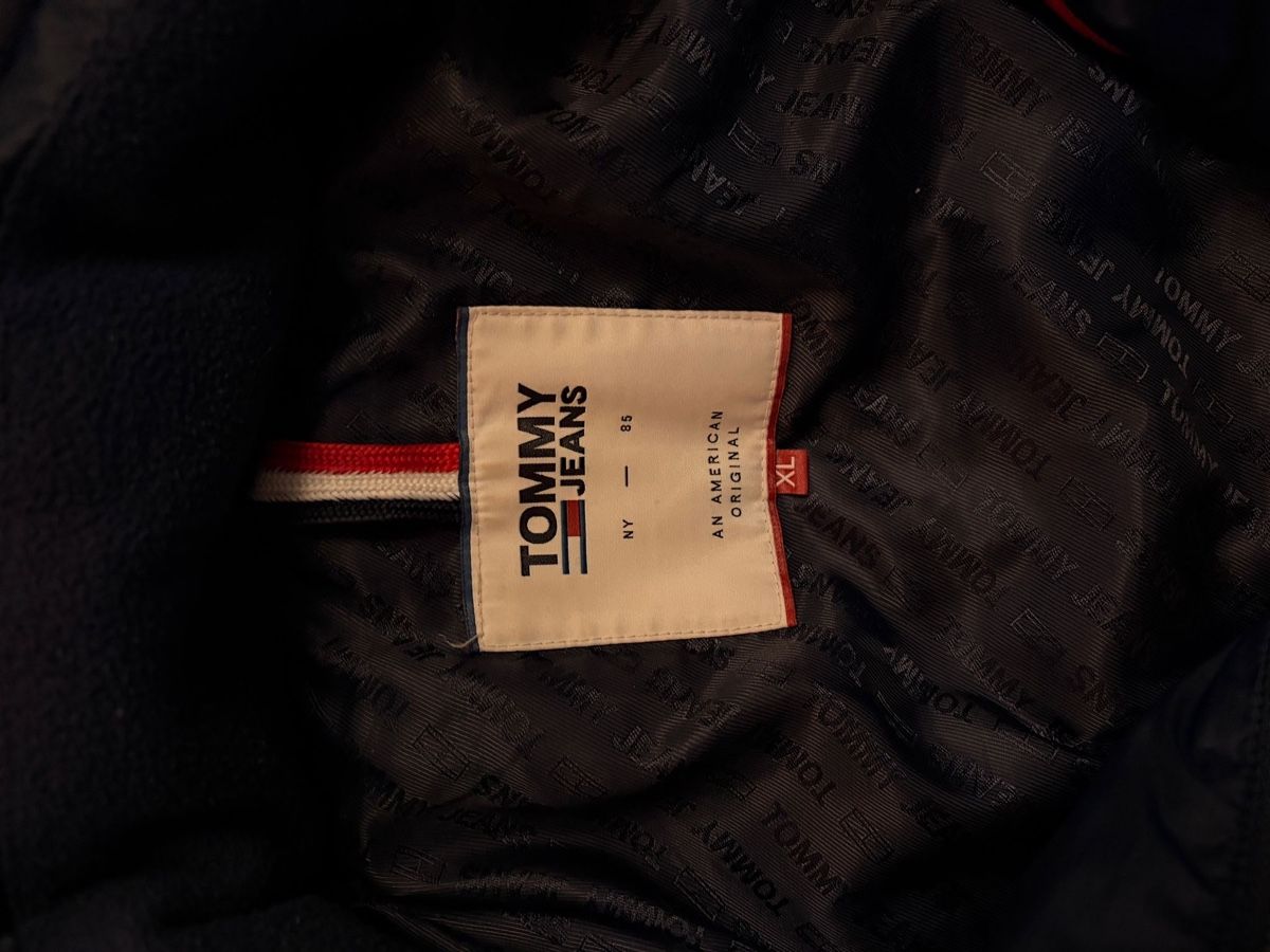 Tommy Hilfiger Giacche: Tommy Hilfiger Jacke – Usato da Triesen venduto da atschi0_4 1