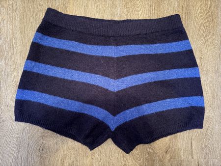 Strickshorts Stradivarius gestreift blau schwarz Grösse M