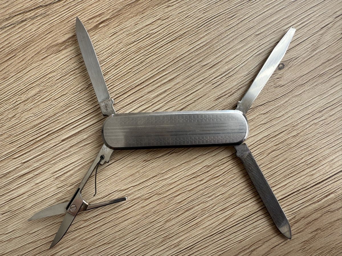 Taschenmesser: Multitool / Sackmesser „Schedle AG“ – mit Schere – Gebraucht aus Wettingen von Ni_la_lo 1