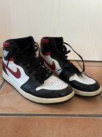 Gut erhaltene Nike Air Jordan 1 High Gr. 44,5 zu verkaufen!