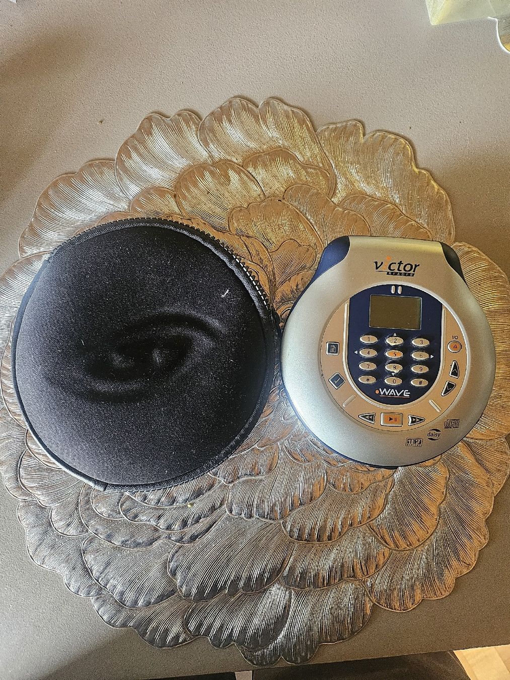Lettore multimediale portatile: Humanware Vector Reader WAVE MP3 CD Player  – Usato da St. Gallen venduto da Cocos_Ricardo 7