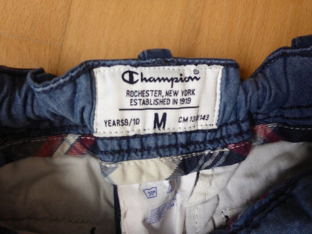 Champion Hose in Gr 134/140 3