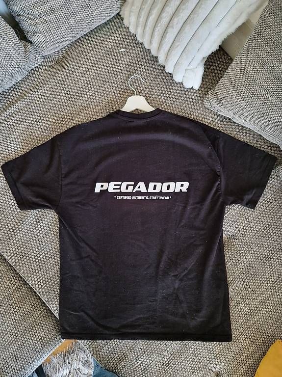 Pegador T-shirt: Pegador Tshirt Black Grösse L – Usato da Rheinfelden venduto da ilja78
