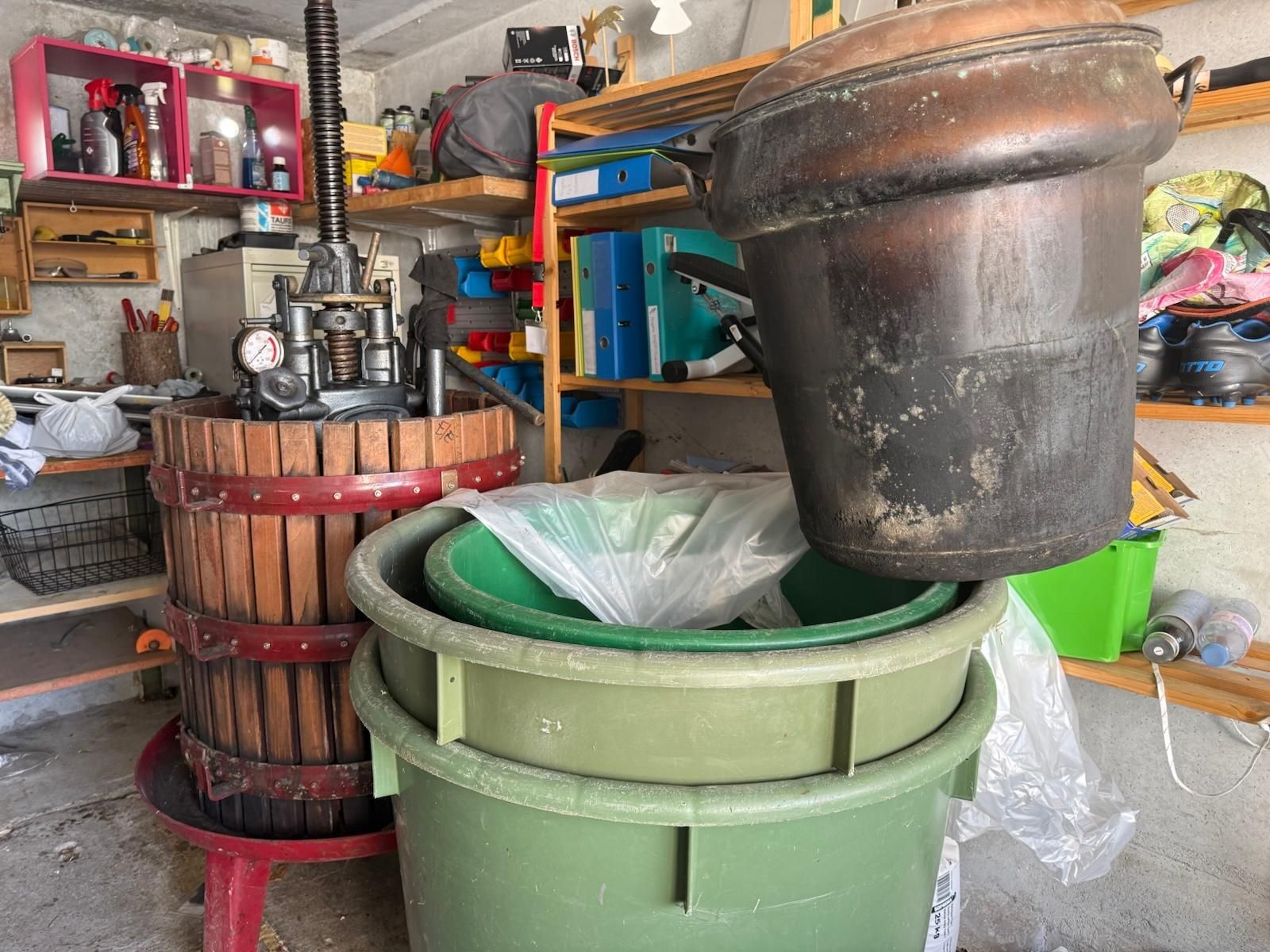 Alle Maschinen: Weinpresse aus Holz – Gebraucht aus Selzach von begi007 2