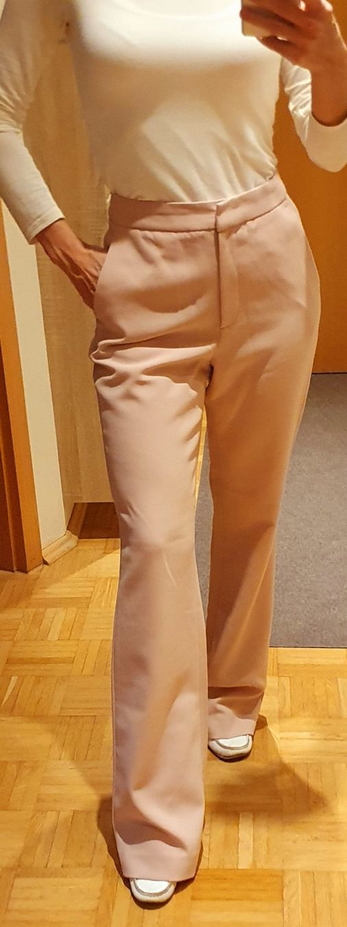 Zara Pantaloni: Hose Zara Gr. 34 rose – Usato da Stansstad venduto da InStyle8 2