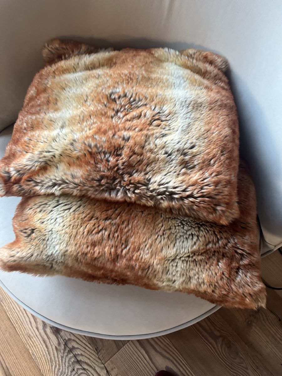 Kissen: 2 fur pillows cm 40x 45 with lining – Gebraucht aus Rüschlikon von ant_5v7g 1