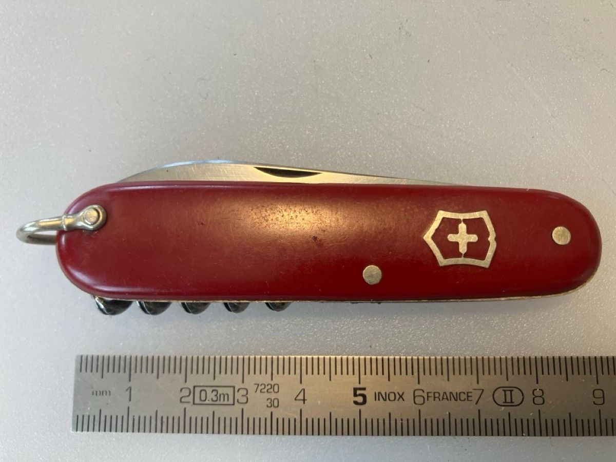 Victorinox Couteaux de poche: Sackmesser – D'occasion à Krauchthal par colligio