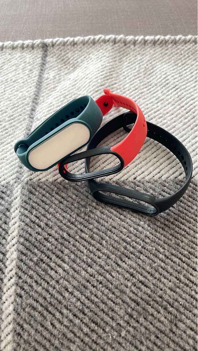 Rubans décoratifs: 3 x Replacement Wristbands Used – D'occasion à Zug par Zuger1987