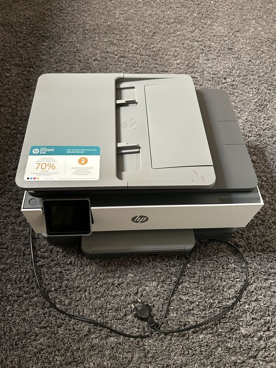 Hewlett Packard Stampanti: HP OfficeJet Pro 8020 – Usato da Grüningen venduto da Nadrian