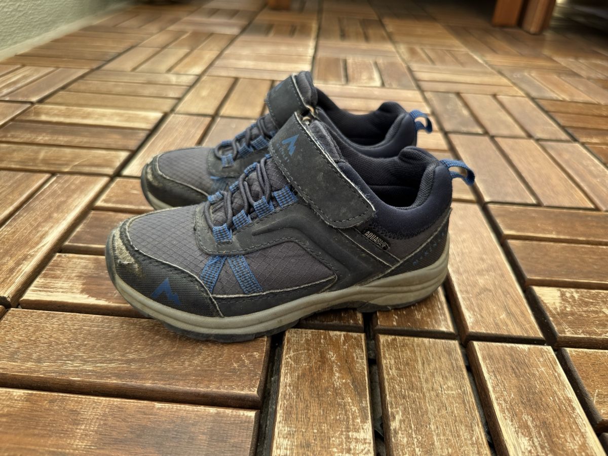 Mckinley Scarpe per ragazzi: McKinley Aquabase Kinderschuhe Gr. 28 – Usato da Jona venduto da Good_luck_