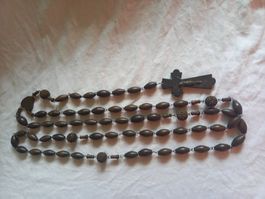 Chapelet ancien en bois, Notre-Dame de Lourdes