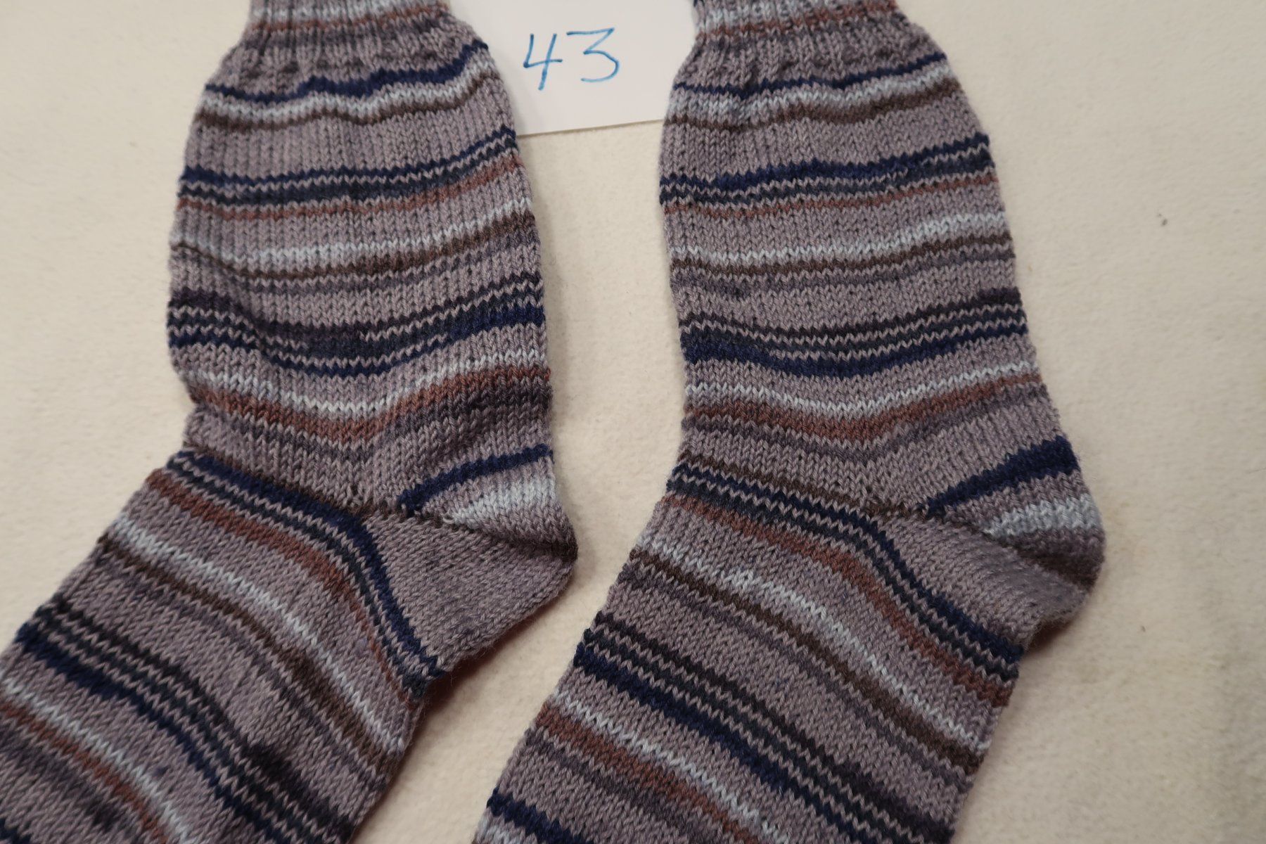 Calze: Handgestrickte Wollsocken  Gr.43   (412) – Nuovo e nell'imballaggio originale da neuenhof venduto da Caterchen 1
