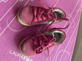 4 paires Chaussures enfants taille 20