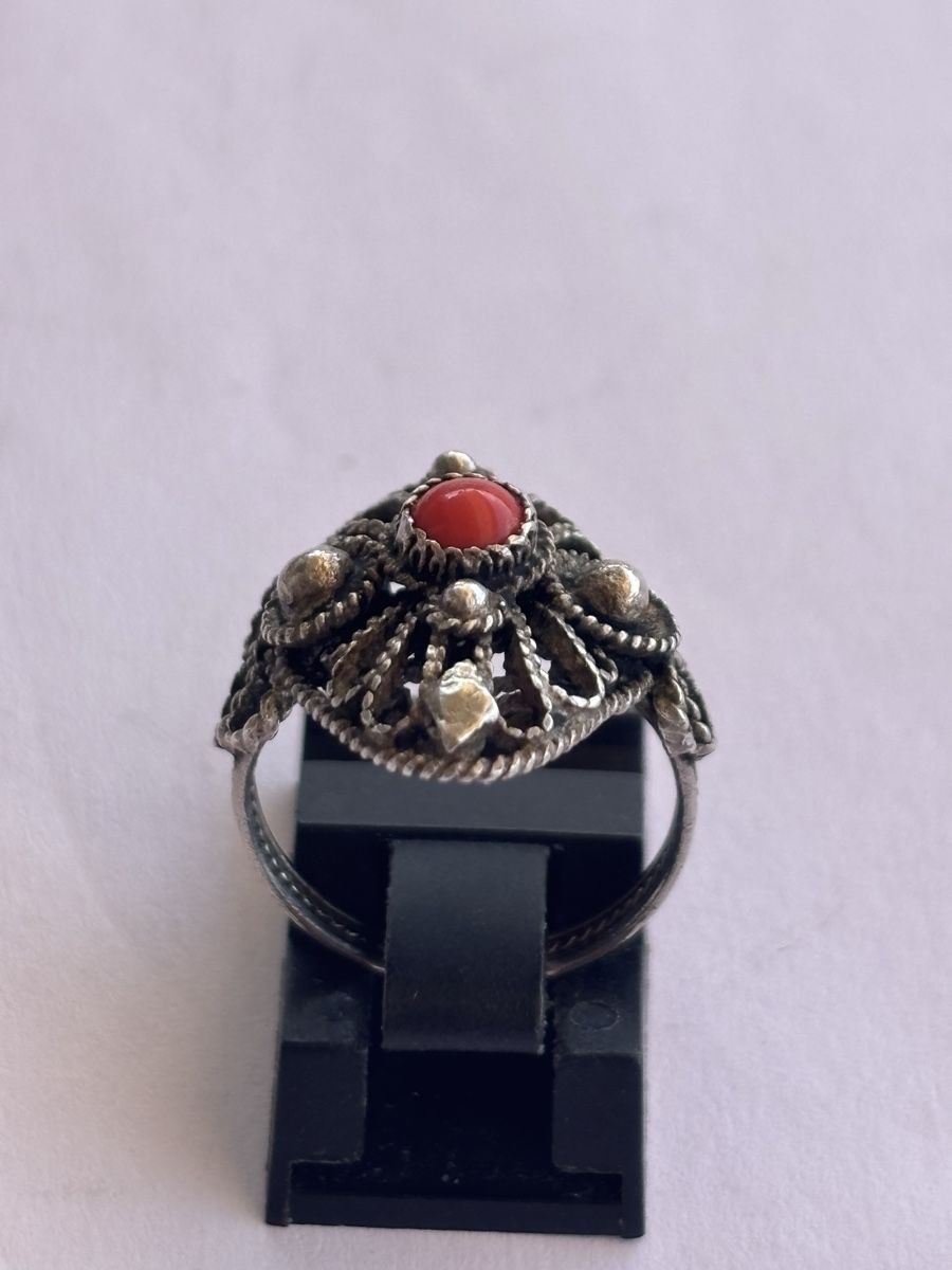 Anelli: Ring Silber 925 mit rotem Stein  – Usato da Langnau am Albis venduto da flusspflege 2