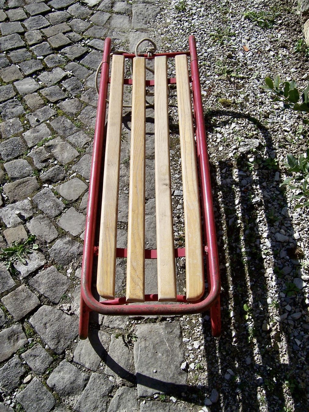 Schlitteln: Vintage Schlitten Stahlrohrschlitten SKS – Gebraucht aus Kerzers von wisaundso 4