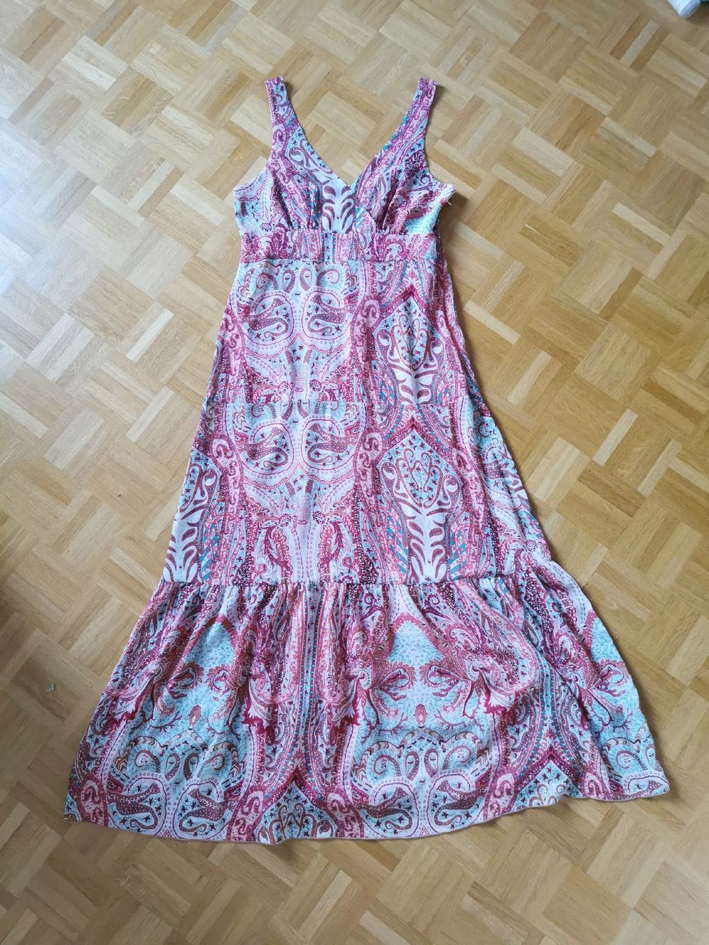 Vestiti: Langes Kleid – Usato da Belp venduto da sar_r7ls