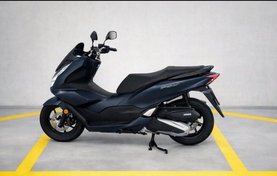Honda Scooters: 2025 HONDA PCX 125 – Neuf (Voir description) à VERNIER par _Swiss_