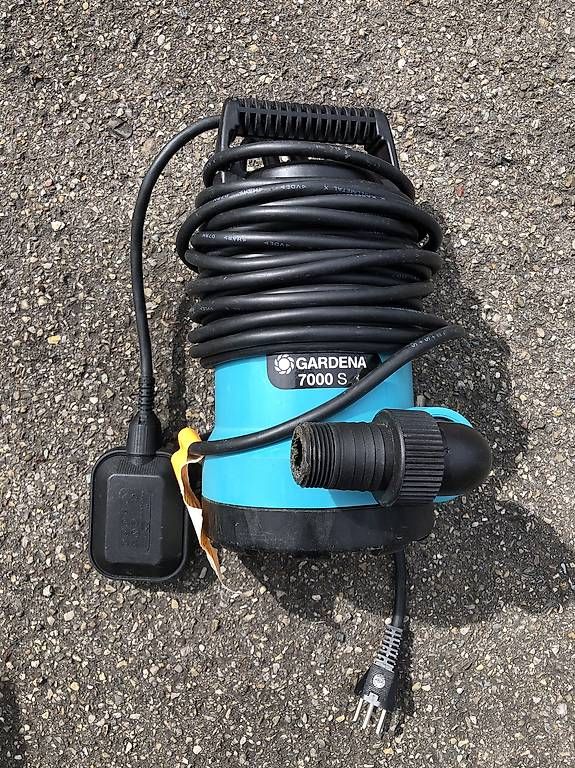 Pompe & Parti di ricambio: Gardena Klarwasserpumpe  – Usato da Volketswil venduto da Ahot 1