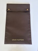 Louis Vuitton🌹Etui Neu
