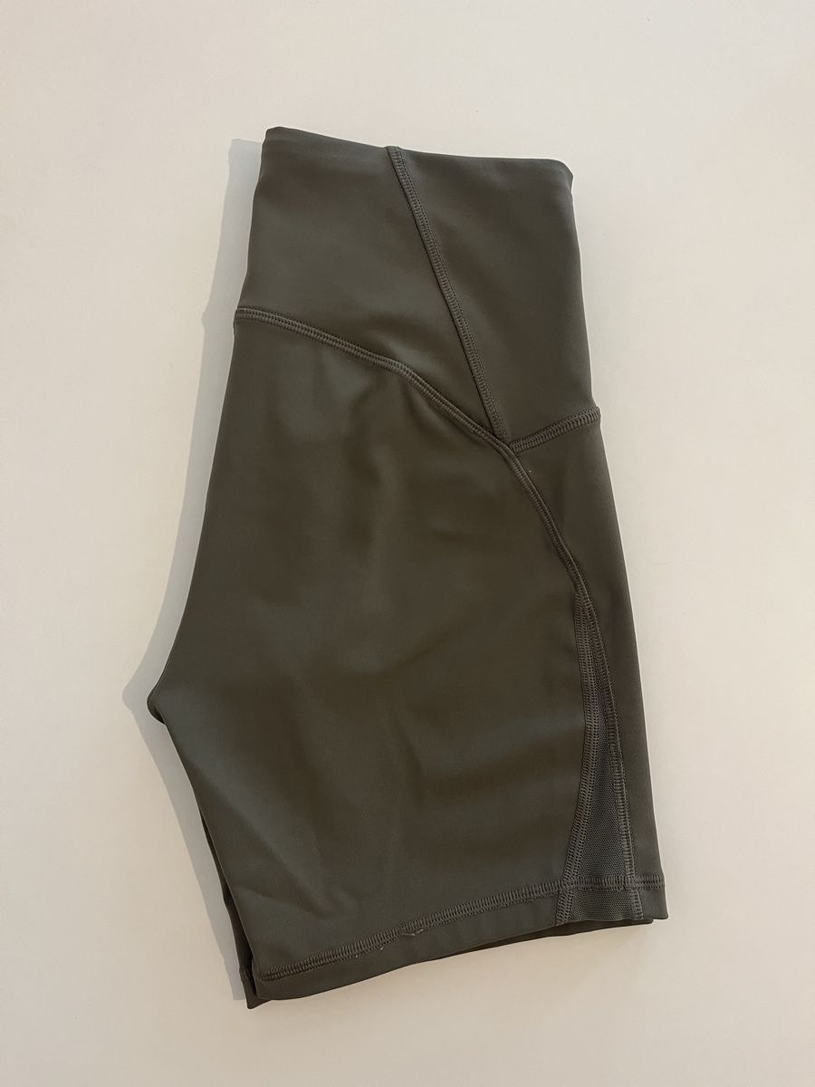 Lululemon Leggings: Lululemon Align Shorts, Gr. US6/EU36 – D'occasion à Zürich par vintage_for_you 4
