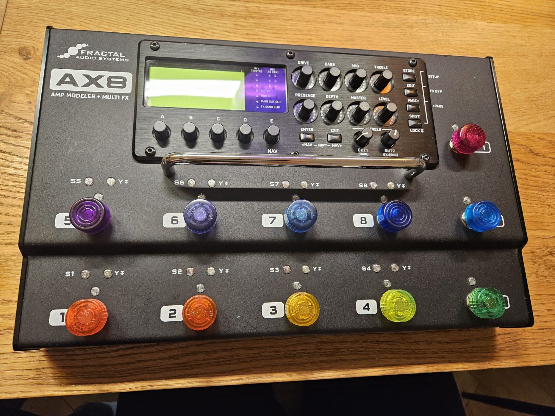 Fractal Audio Musikinstrumente: FRACTAL AX-8 Guitar Amp Modeler / Multi-FX Processor – Gebraucht aus Basel von Aiguu 3