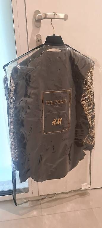 Pullover & Sweatshirts: Balmain x H&M – Gebraucht aus Frauenfeld von Jewells-Child 4