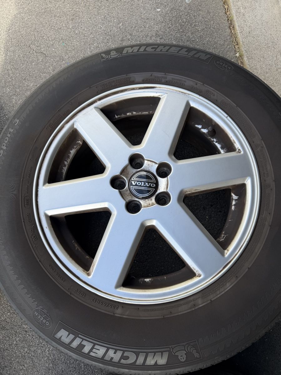 Volvo Pneumatici & Ruote complete: Original Volvo XC90 17 Zoll – Usato da Mollis venduto da BSL10 4