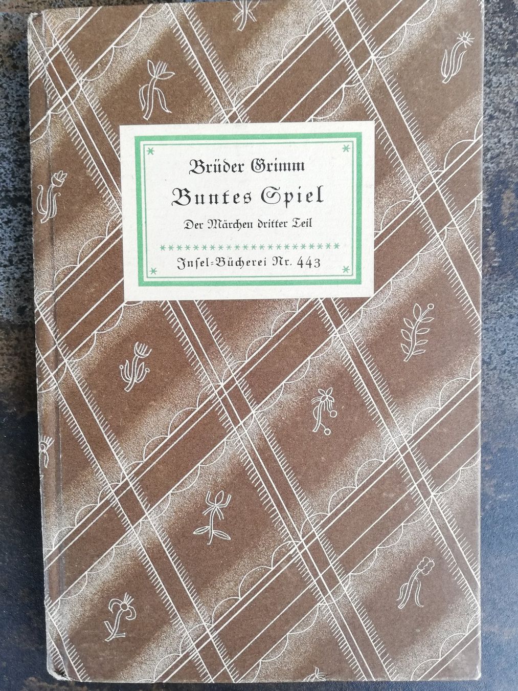Libri: Buntes Spiel - Brüder Grimm - Insel Bücherei – Usato da Hildisrieden venduto da Malve