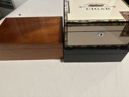Cigar humidor