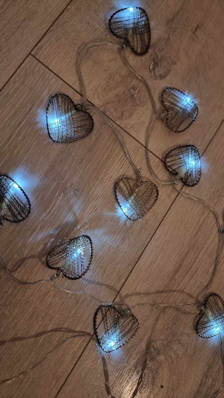Ghirlande e barre luminose: Herz Lichterkette, warmweiss – Usato da Wigoltingen venduto da Zuckerfee84 1