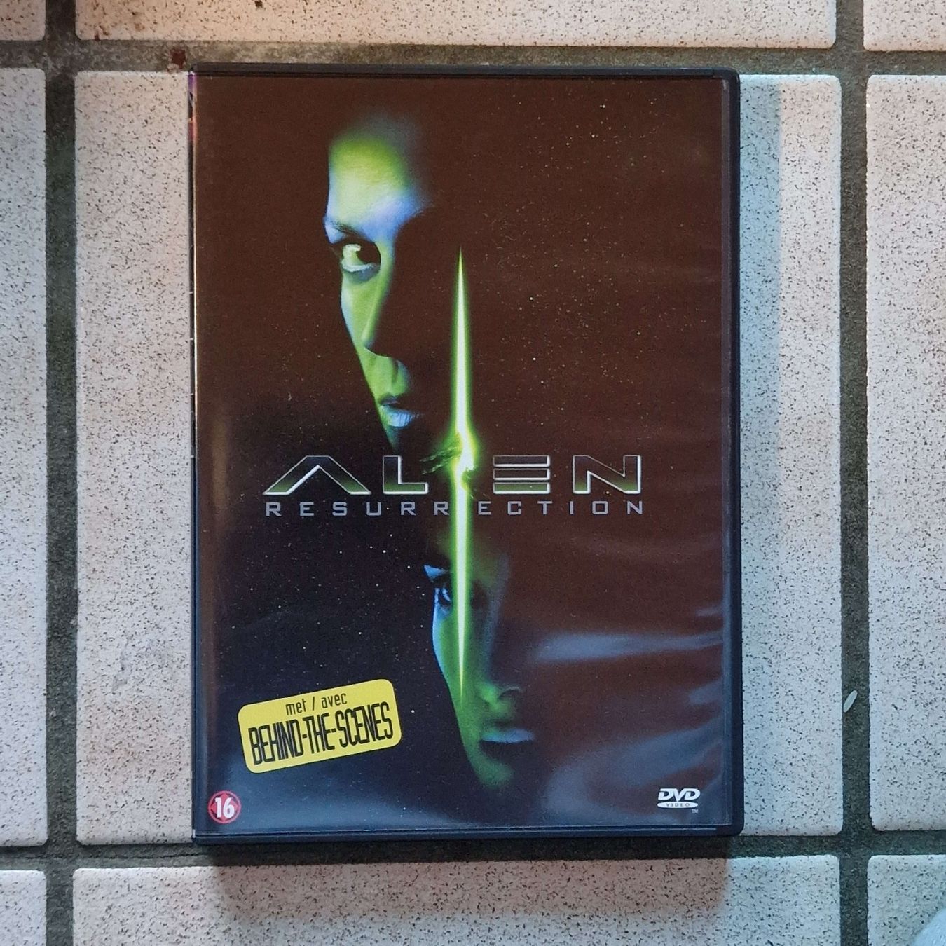 Tutti i DVDs: DVD Alien Résurrection – Usato da Echallens venduto da mal_z665