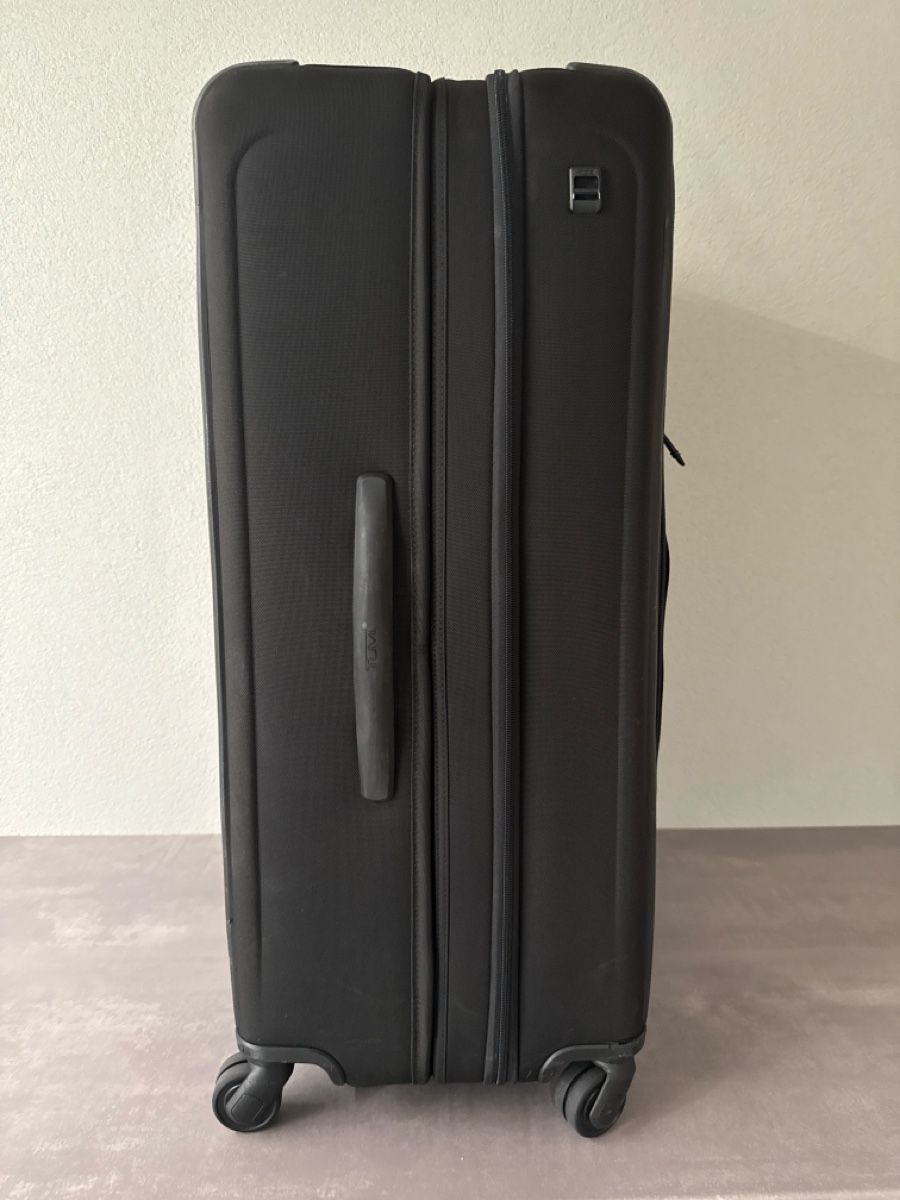 Tumi Reisekoffer: Tumi Alpha 3 76cm – Gebraucht aus Bissone von luxuryitems 1