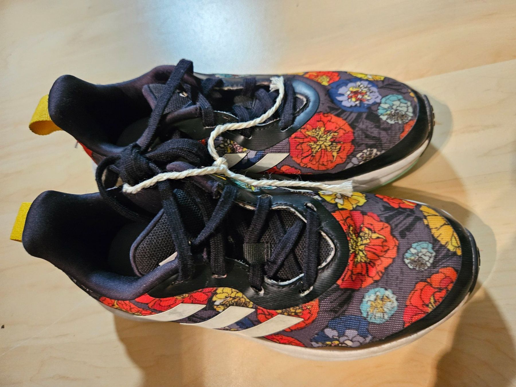 Adidas Scarpe da uomo: Adidas 33 – Usato da Hünenberg venduto da lexli06