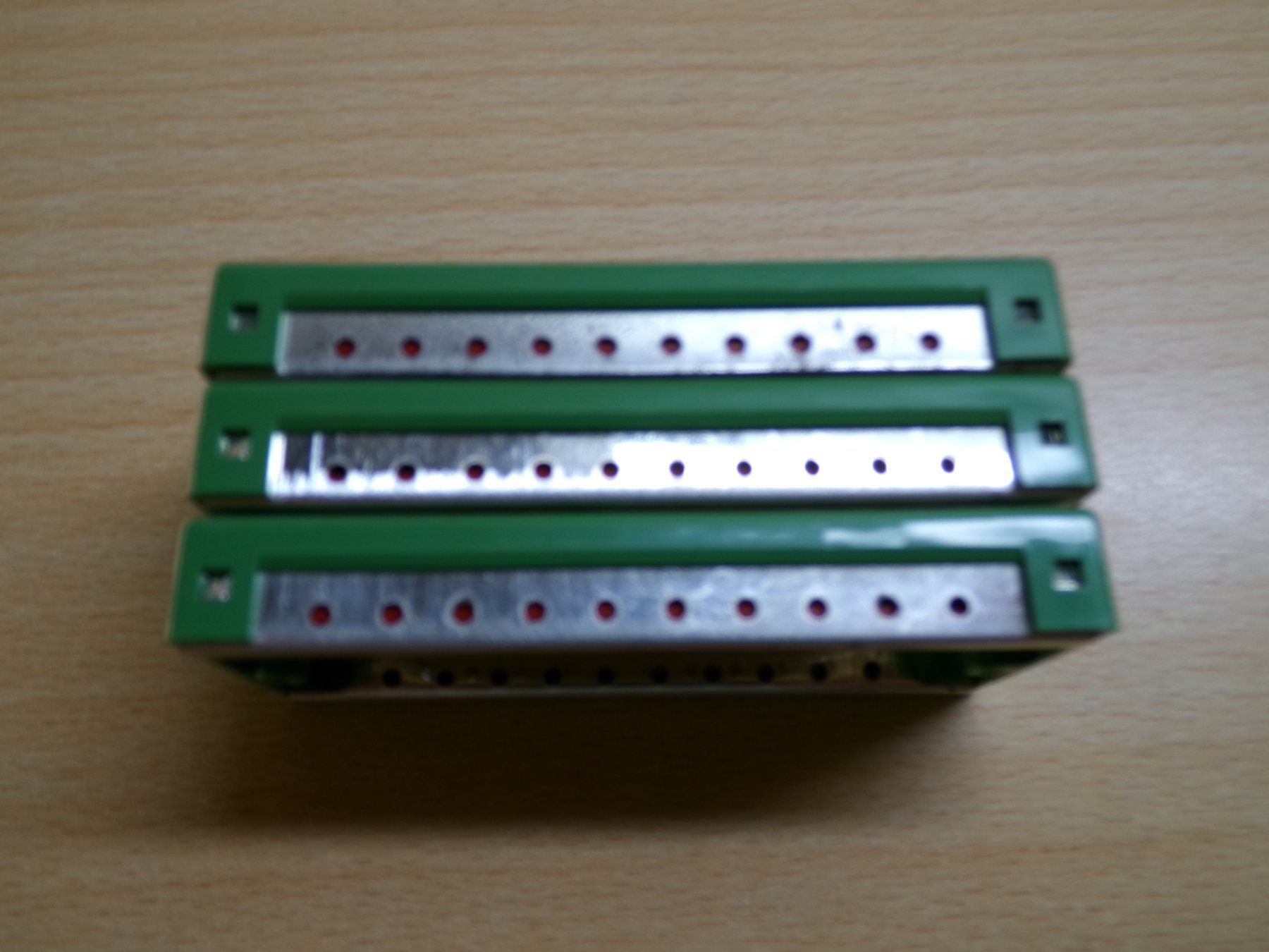 Fleischmann Modellini di ferrovie: Fleischmann 6940 Verteilerplatte 2polig 3 Stück – Usato da Hombrechtikon venduto da Se9 5