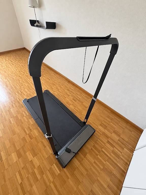 Kingsmith Vélos d'appartement: KingSmith WalkingPadR1 Pro – D'occasion à Birsfelden par Maranata3
