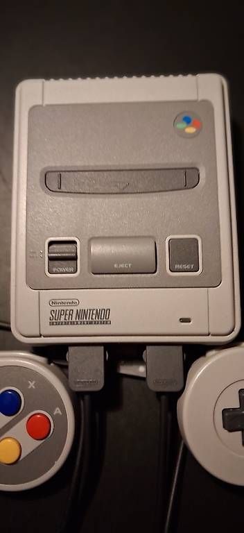 Console: Super Nintendo SNES Classic Mini  20 + 1 Games – Usato da Wängi venduto da dav_bw52 3