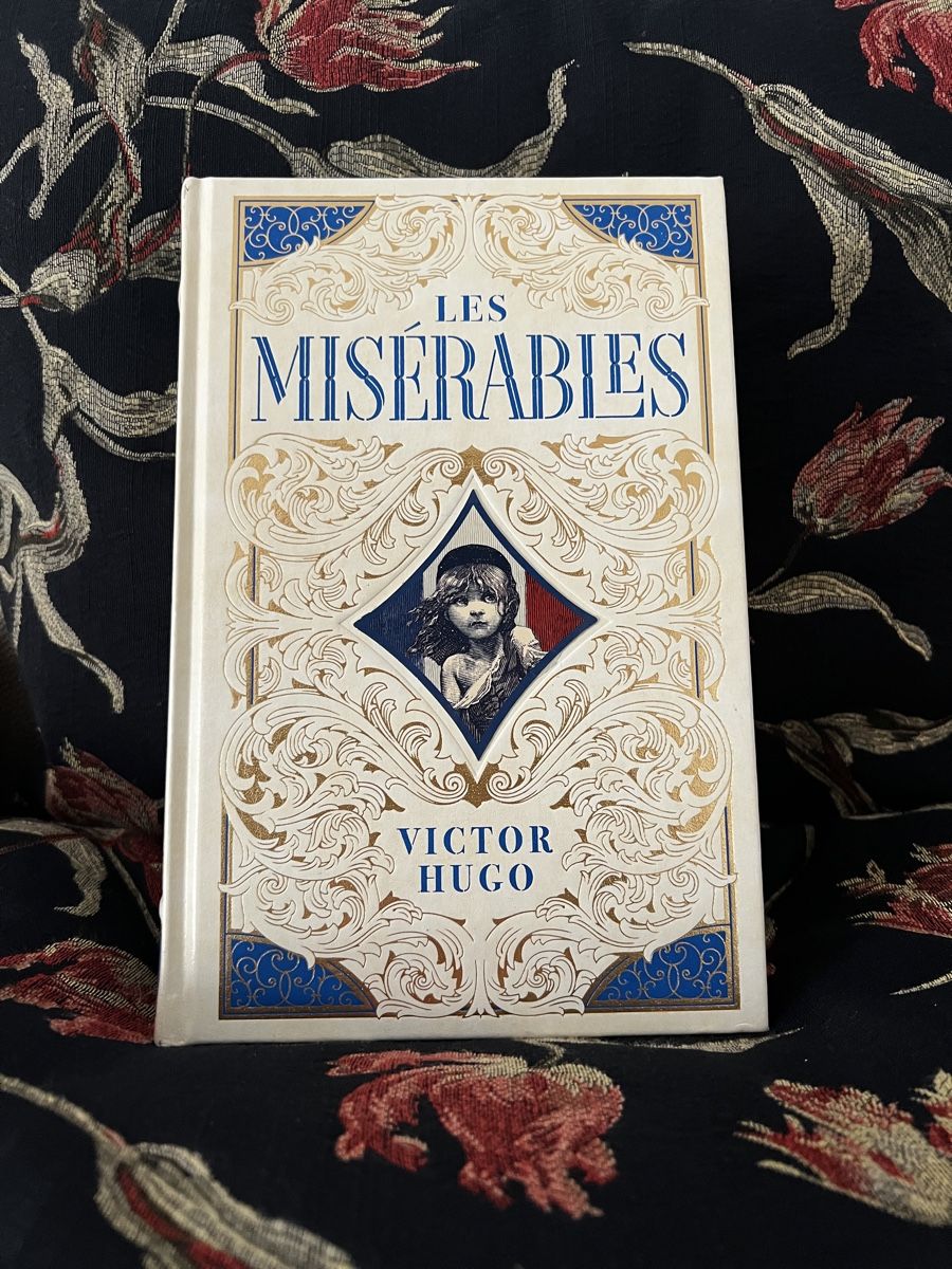 Bücher: Les Misérables by Victor Hugo – Neu (gemäss Beschreibung) aus Bern von liv_5zg7