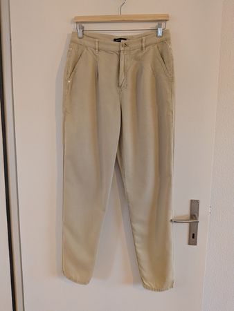 Massimo Dutti Beige Trousers- Size EU38 very good condition