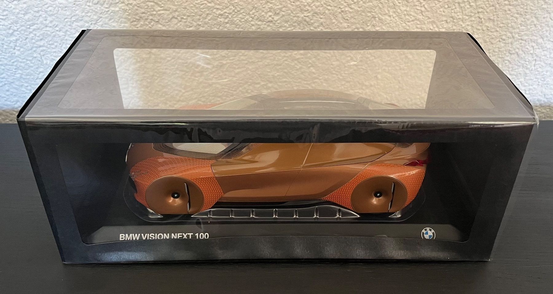 BMW Modellini d'auto: BMW VISION NEXT 100, 1:18 – Usato da St-Cergue venduto da ncu_t267 7