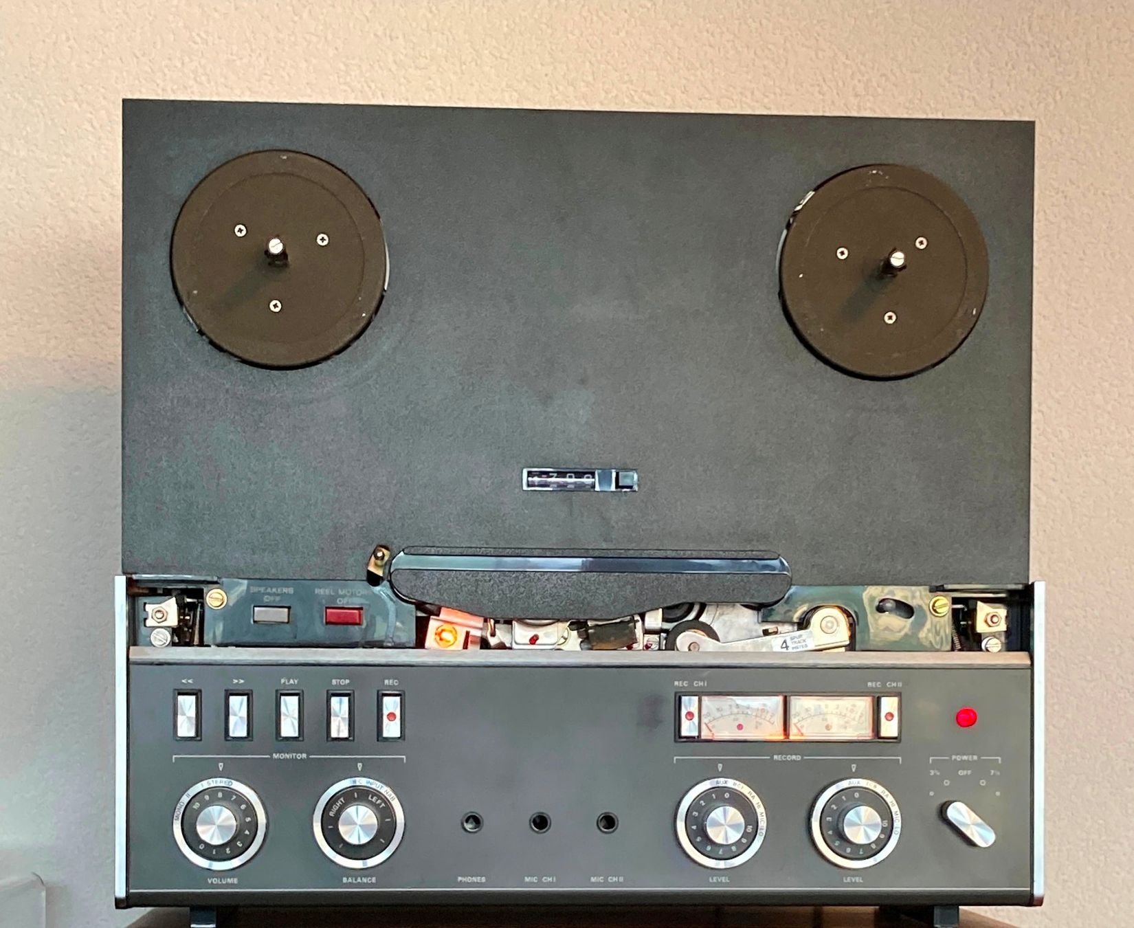Revox Apparecchi a nastro: Revox A77 MK IV, 4-Spur – Usato da Fribourg venduto da rogerbd 1