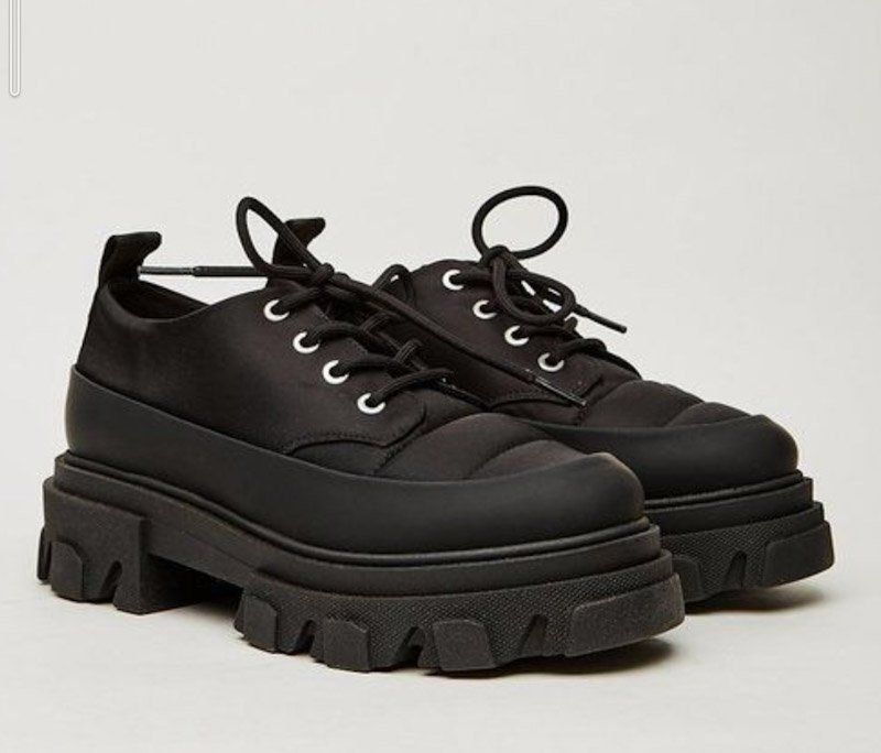Ganni Scarpe da donna: Ganni Schuhe – Nuovo (secondo la descrizione) da Zürich venduto da Gret00