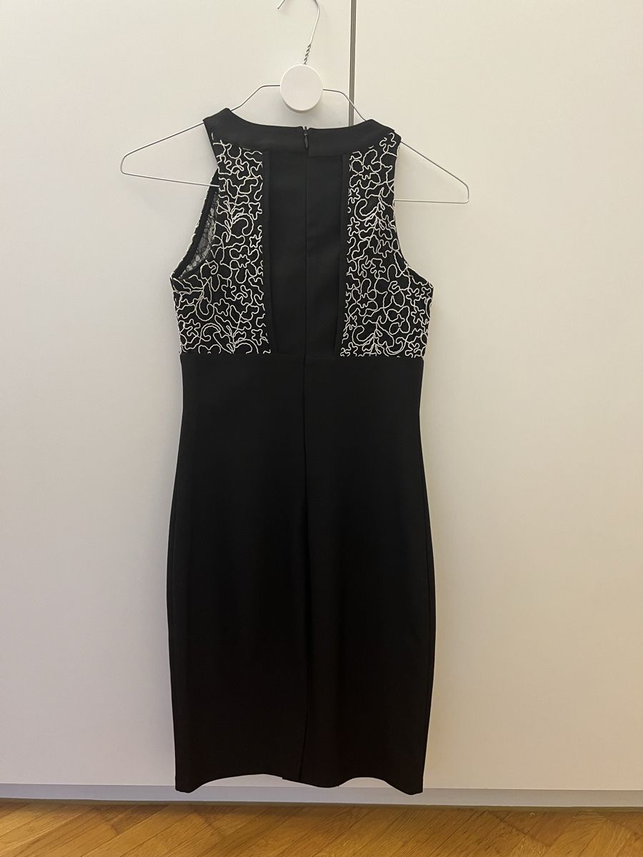 Vestiti: Black dress – Usato da Adliswil venduto da avatar83 1