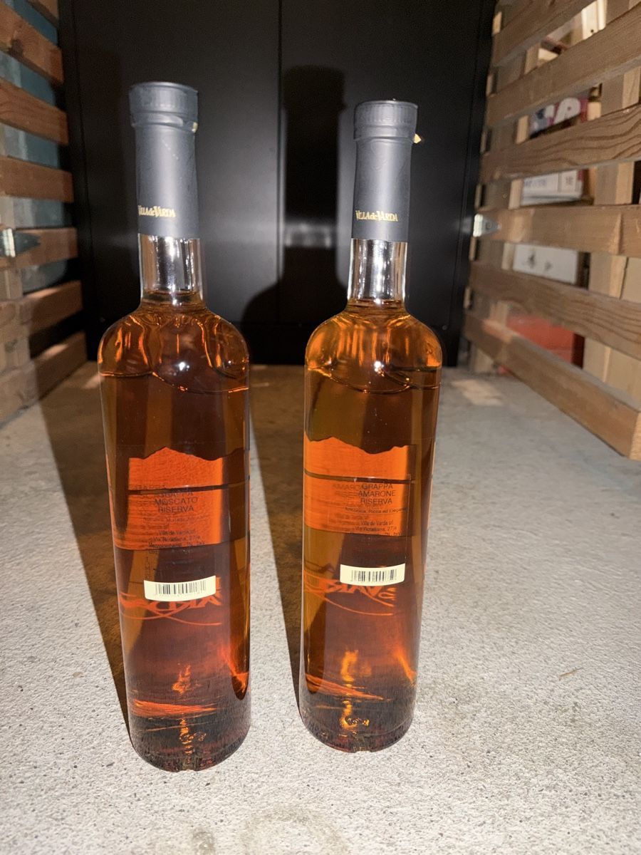 Bevande alcoliche: Duo Grappa Villa de Varda Moscato Riserva & Amarone Riserva – Nuovo e nell'imballaggio originale da Sierre venduto da Patoche19 6