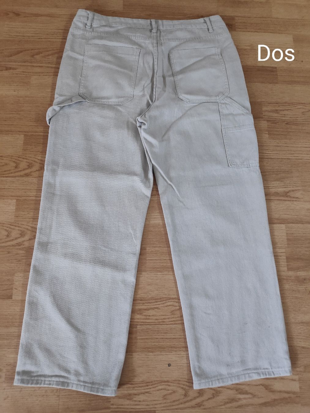 Pantaloni: Pantalon beige coupe ample XL – Nuovo (secondo la descrizione) da Couvet venduto da fat_kyl7 1