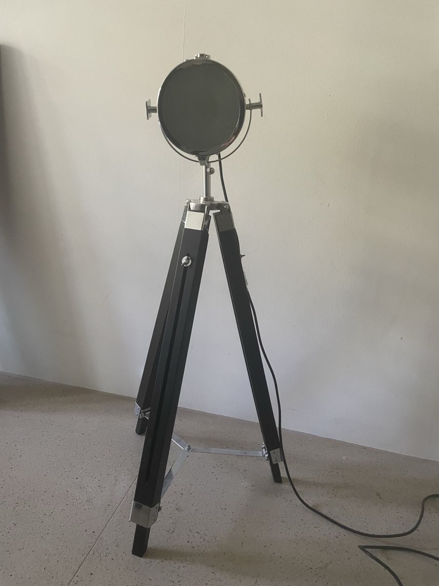 Lampade: Stehlampe – Usato da Zürich venduto da teg_5mvz